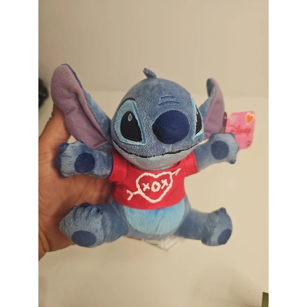 Disney Stitch XOX Heart Red T-Shirt Plush 6